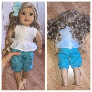 Pleasant Company American Girl Blonde Curls Brown Eye Collectible Doll